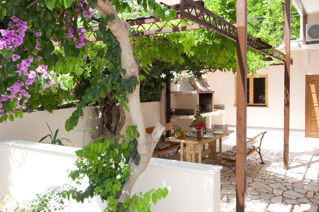 Apartments Beautiful Sandy Beach Split Quarto foto